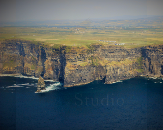 Cliffs of Moher, straight-on